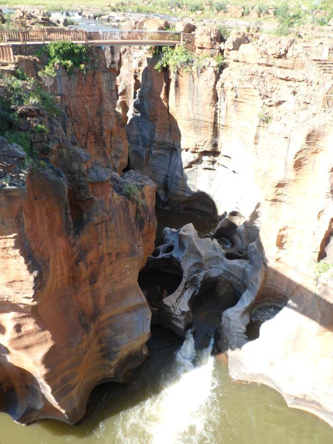 Moremela Joy River Backpackers מראה חיצוני תמונה